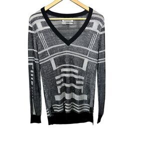 PUBLIC SCHOOL Women's Abstract Stripe V-Neck Sweater Black Size Small